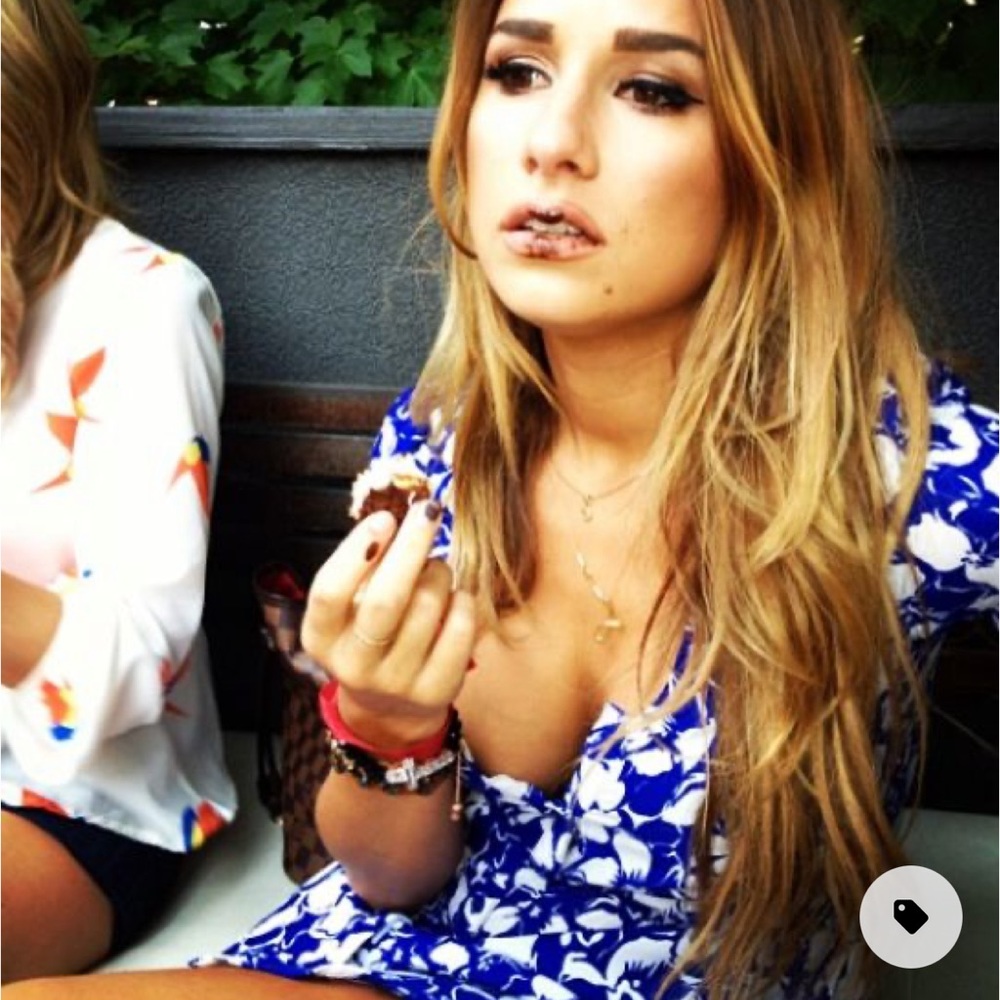 Aso Jessie James decker kimchi blue dress